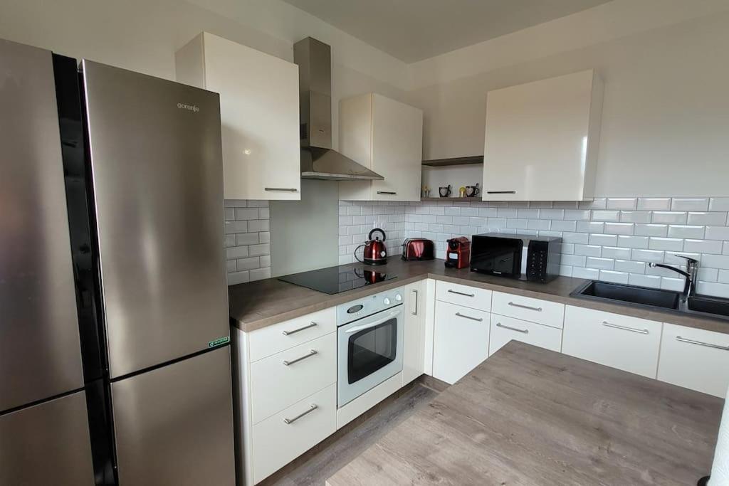 Bel Appartement T5 Neuf Avec 4 Chambres Tarbes Eksteriør billede